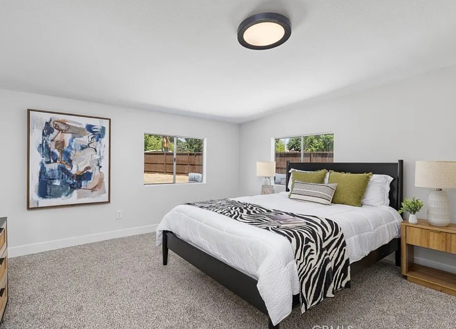 493 E Harrison Ave - Image 5