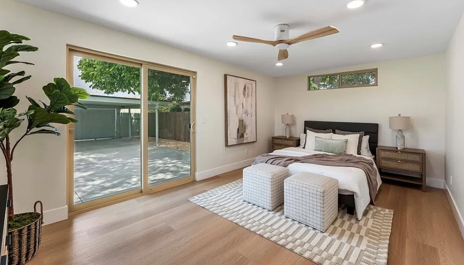 4307 Artesia Blvd - Image 3